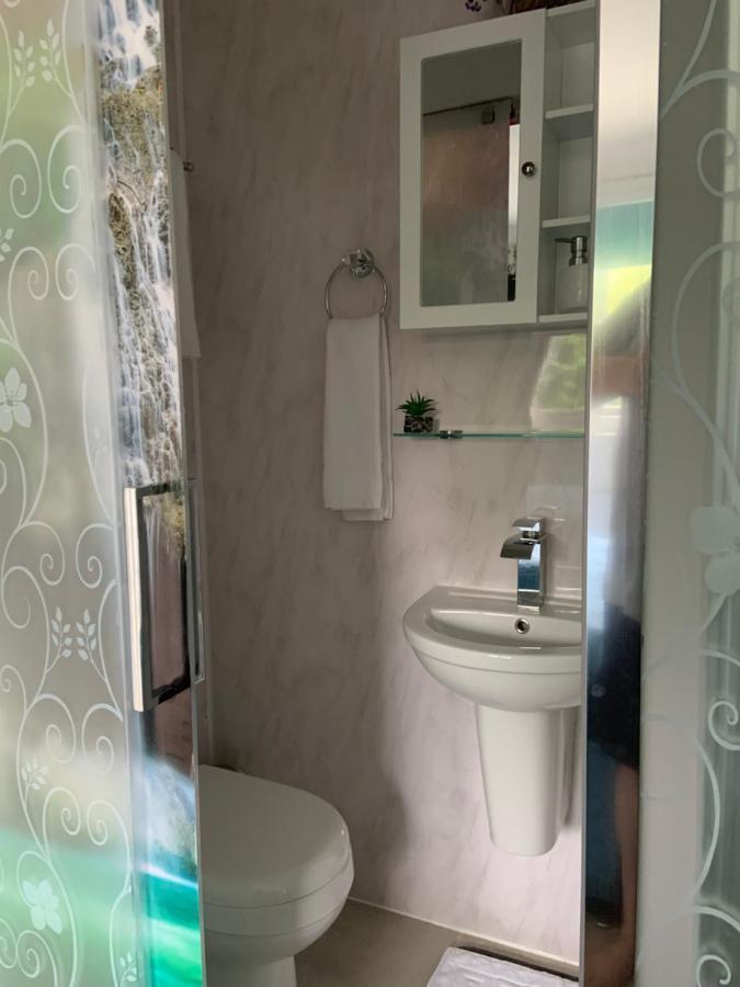 Enjoy Your Stay At Chorley Road Droitwich Esterno foto