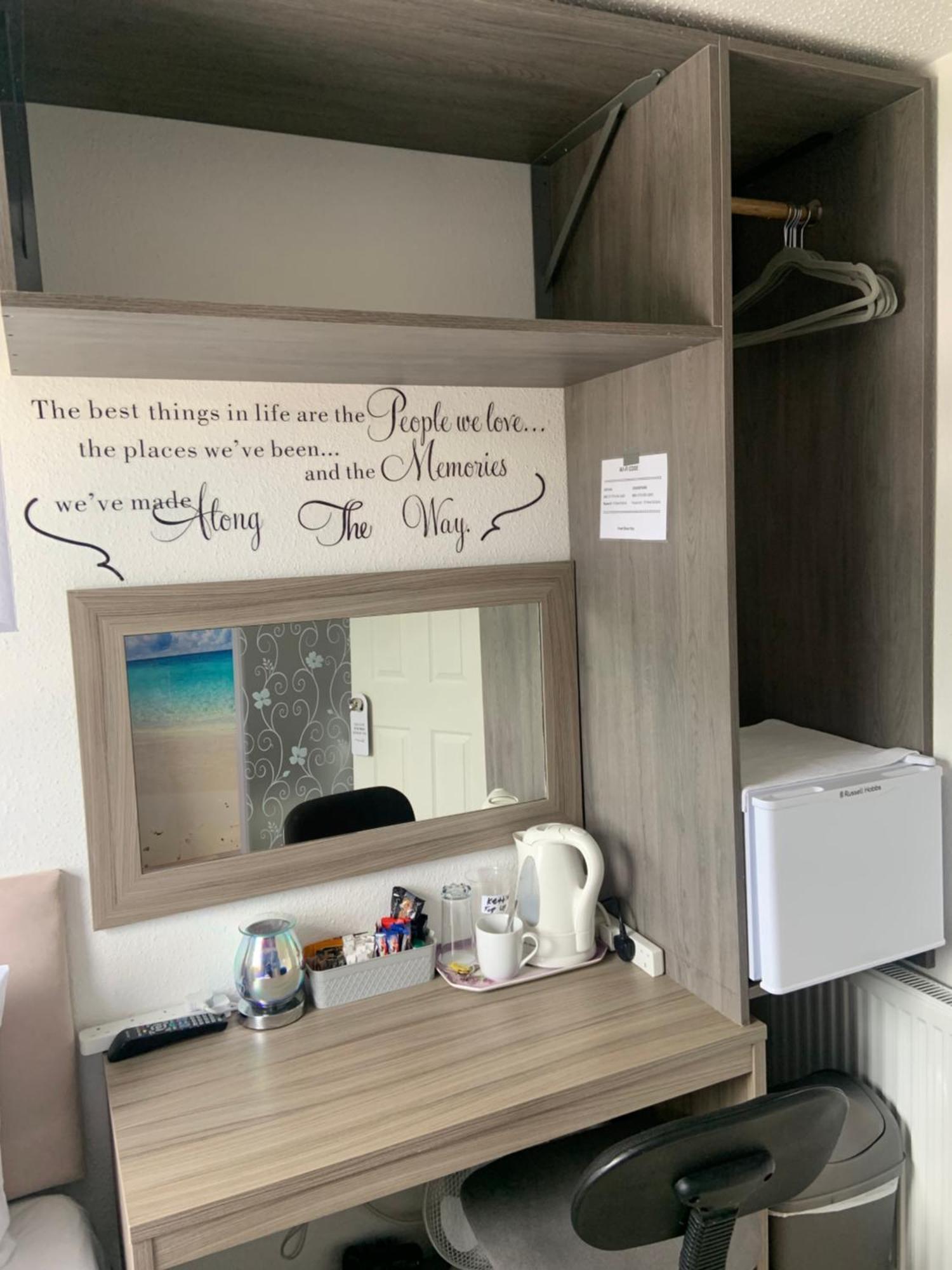 Enjoy Your Stay At Chorley Road Droitwich Esterno foto