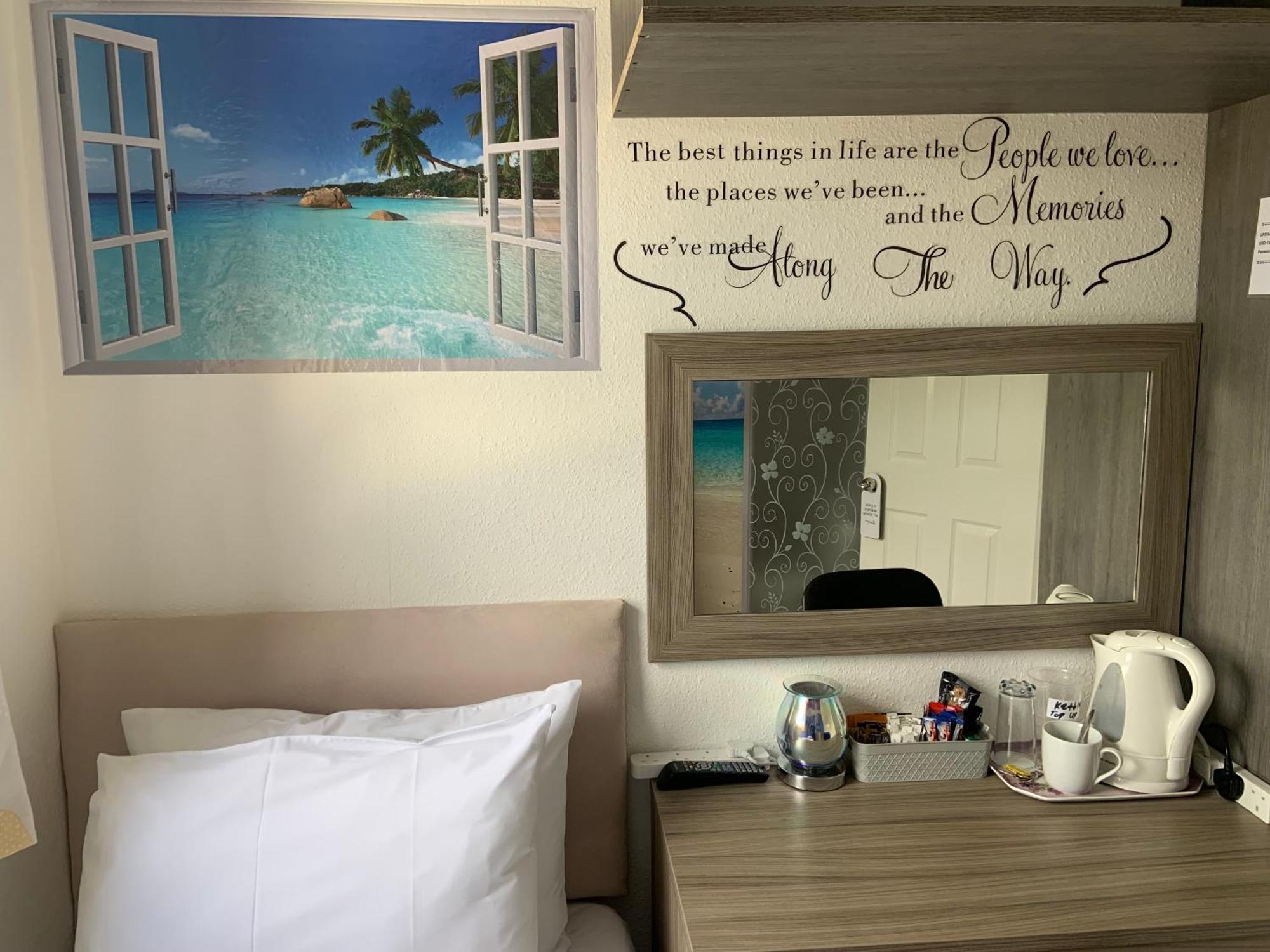 Enjoy Your Stay At Chorley Road Droitwich Esterno foto