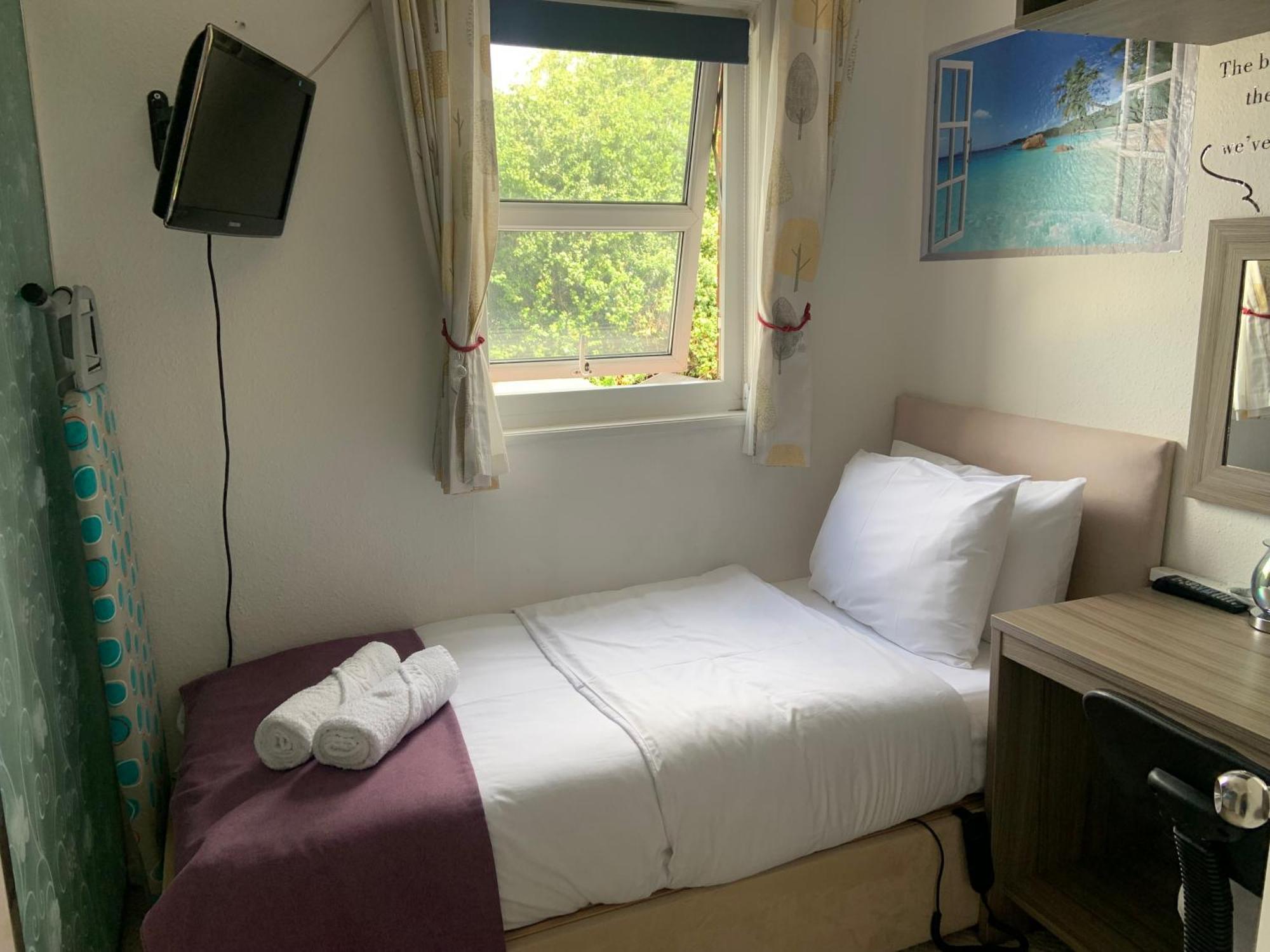 Enjoy Your Stay At Chorley Road Droitwich Esterno foto
