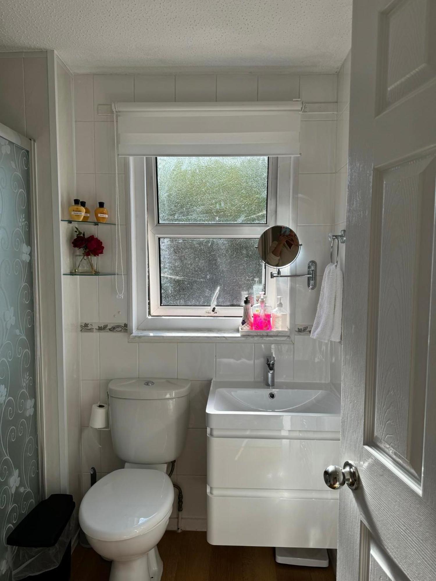 Enjoy Your Stay At Chorley Road Droitwich Esterno foto
